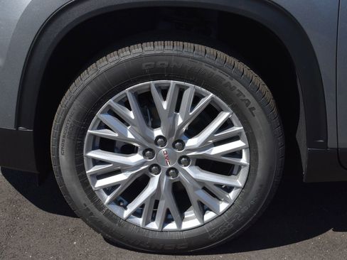 New 2026 GMC Acadia Elevation image 9