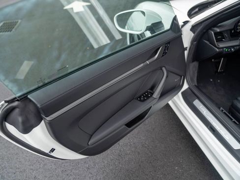 New 2026 Porsche 911 Carrera 4S image 25