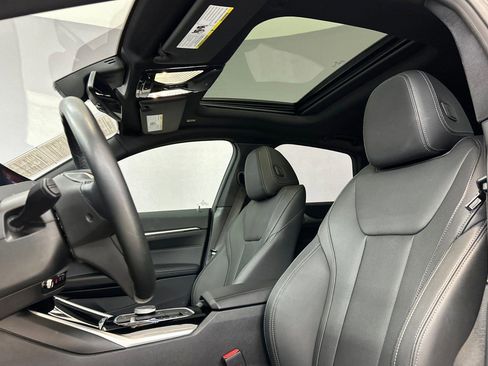 Used 2023 BMW i4 eDrive35 RWD image 21