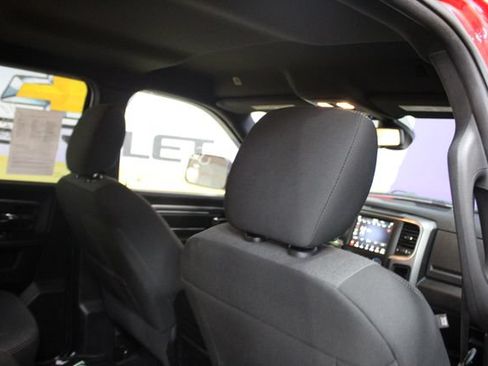 Used 2021 RAM 1500 Warlock AWD/4WD image 12
