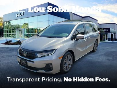 Used 2025 Honda Odyssey Touring
