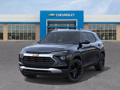 New 2026 Chevrolet TrailBlazer LT w/ Convenience Package FWD image 6