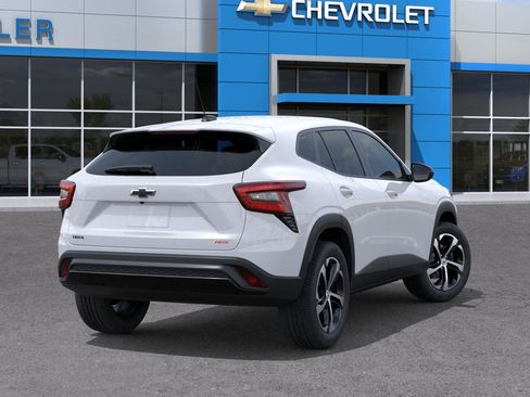 New 2026 Chevrolet Trax RS w/ Driver Confidence Package image 4