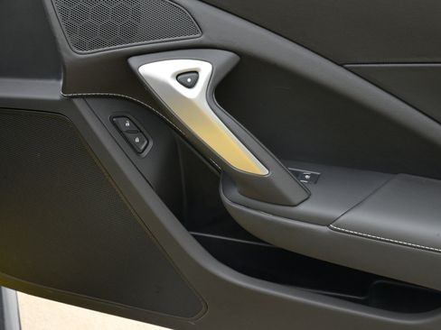 Used 2017 Chevrolet Corvette Z06 image 39