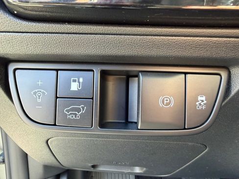 Used 2023 Kia EV6 Wind w/ Wind Technology Package RWD image 17