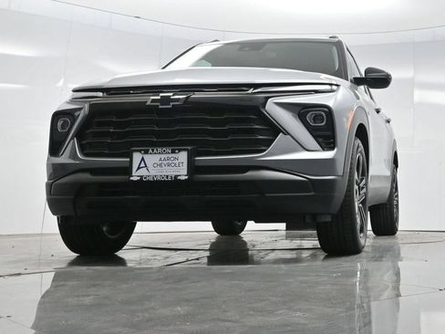 Used 2026 Chevrolet TrailBlazer LT FWD image 65