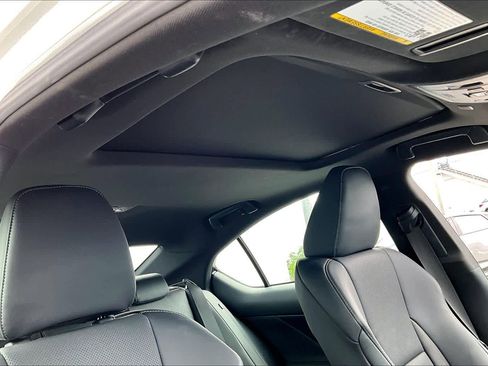 Used 2023 Lexus IS 350 F Sport w/ Accessory Package image 13