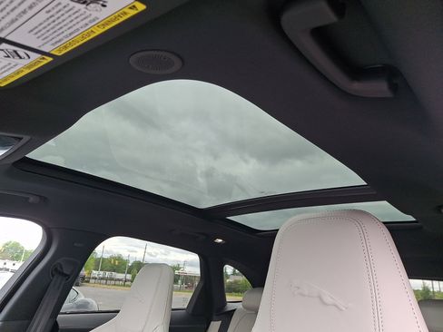 New 2026 Jaguar F-PACE R-Dynamic S AWD/4WD image 12