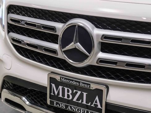 Certified 2023 Mercedes-Benz GLB 250 image 13