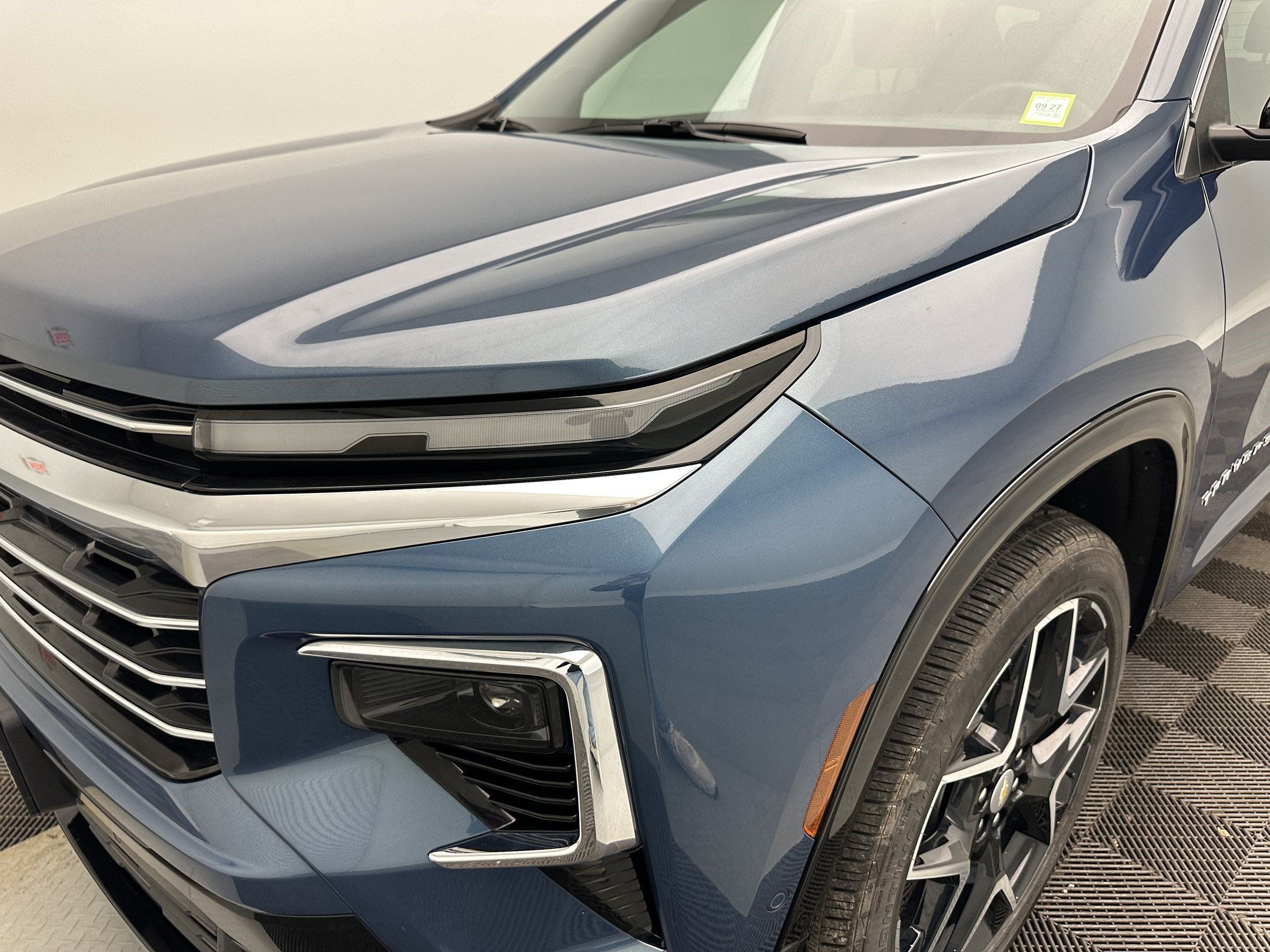 Certified 2026 Chevrolet Traverse High Country w/ LPO, Floor Liner Package AWD/4WD image 12