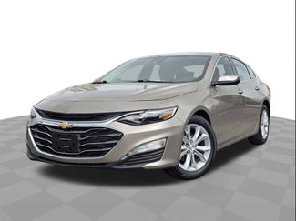 Used 2025 Chevrolet Malibu LT video 1