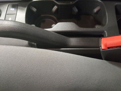 Used 2016 Chevrolet Sonic LT image 26