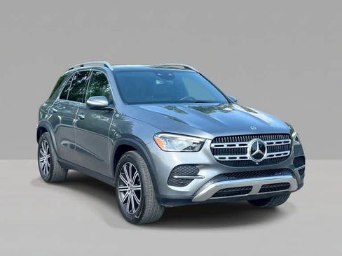 Certified 2025 Mercedes-Benz GLE 450e 4MATIC image 2