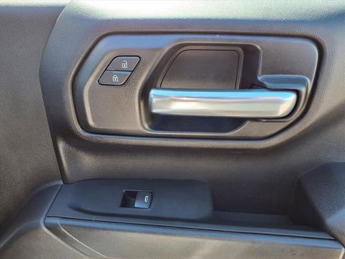 Used 2026 Chevrolet Silverado 1500 Custom image 26