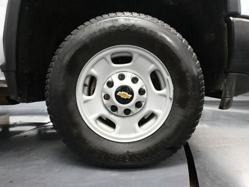 Used 2023 Chevrolet Silverado 2500 W/T w/ WT Convenience Package image 18