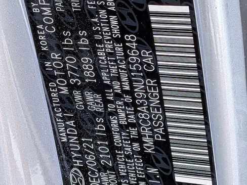 Used 2022 Hyundai Venue SEL image 35