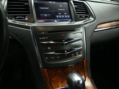 Used 2013 Lincoln MKS AWD image 15