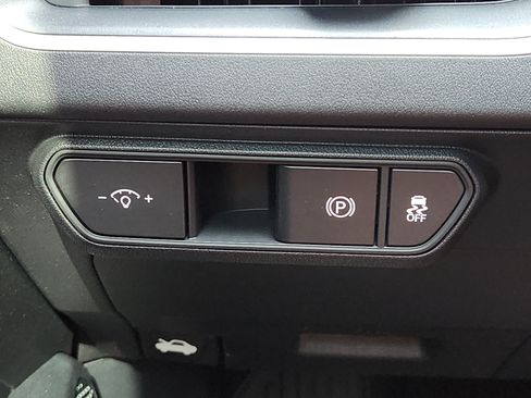 Used 2025 Kia K4 FWD image 23