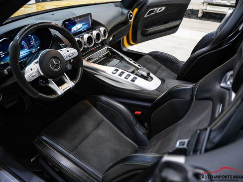 Used 2020 Mercedes-Benz AMG GT C image 11