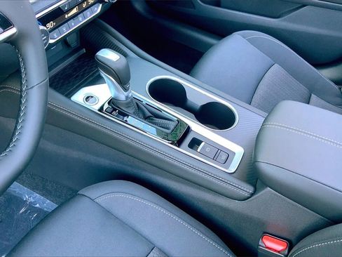 New 2025 Nissan Altima 2.5 SV w/ SV Premium Package image 8