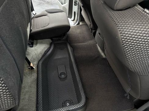 Used 2015 Nissan Frontier Desert Runner image 15