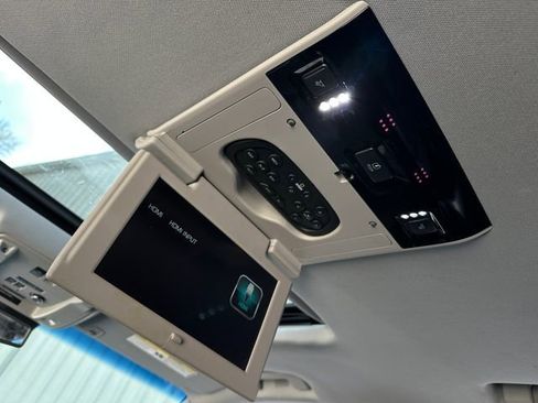 Used 2020 GMC Yukon XL Denali w/ Denali Ultimate Package image 42