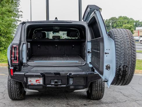 Used 2025 GMC Hummer EV 3X w/ LPO, Cargo Utility Package AWD/4WD image 23