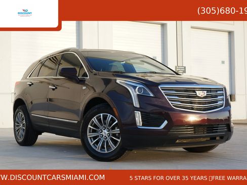Used 2018 Cadillac XT5 Luxury w/ Driver Awareness Package image 1
