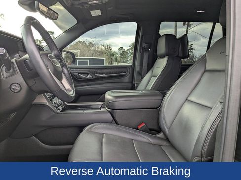 Used 2023 GMC Yukon Denali w/ Advanced Technology Package image 22