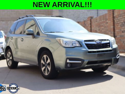 Used 2017 Subaru Forester 2.5i Premium AWD/4WD image 1