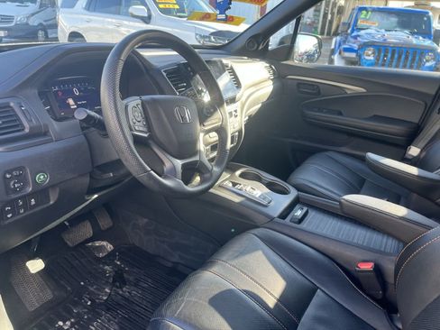 Used 2022 Honda Passport TrailSport image 24
