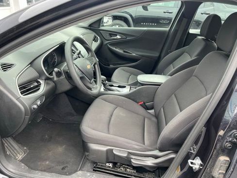 Used 2022 Chevrolet Malibu LS FWD image 7