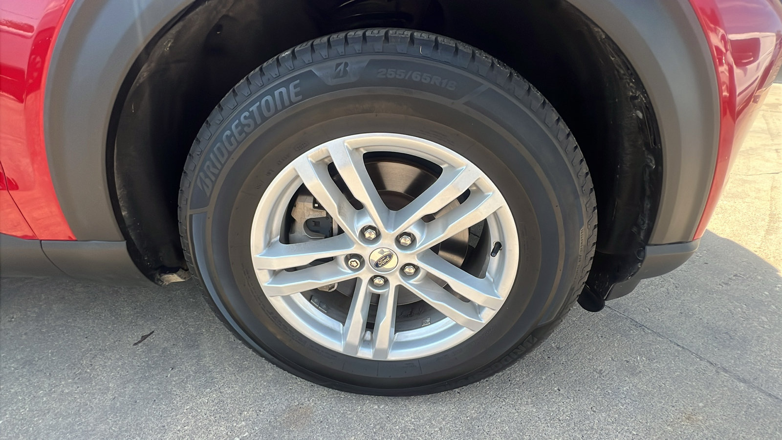 Used 2020 Ford Explorer XLT RWD image 9