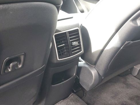 Used 2023 Kia Sportage EX FWD image 12