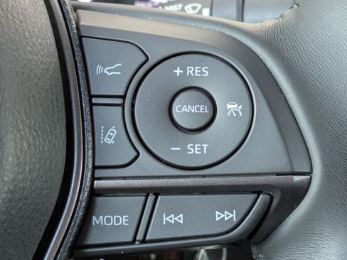 Used 2023 Toyota Camry SE FWD image 25