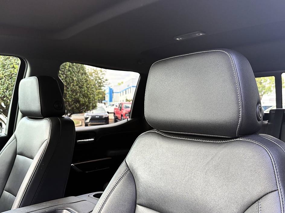 Used 2021 Chevrolet Silverado 1500 LT Trail Boss w/ Convenience Package II AWD/4WD image 19