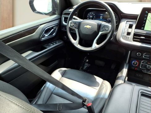 Certified 2022 Chevrolet Tahoe LT w/ LT Signature Plus Package AWD/4WD image 28
