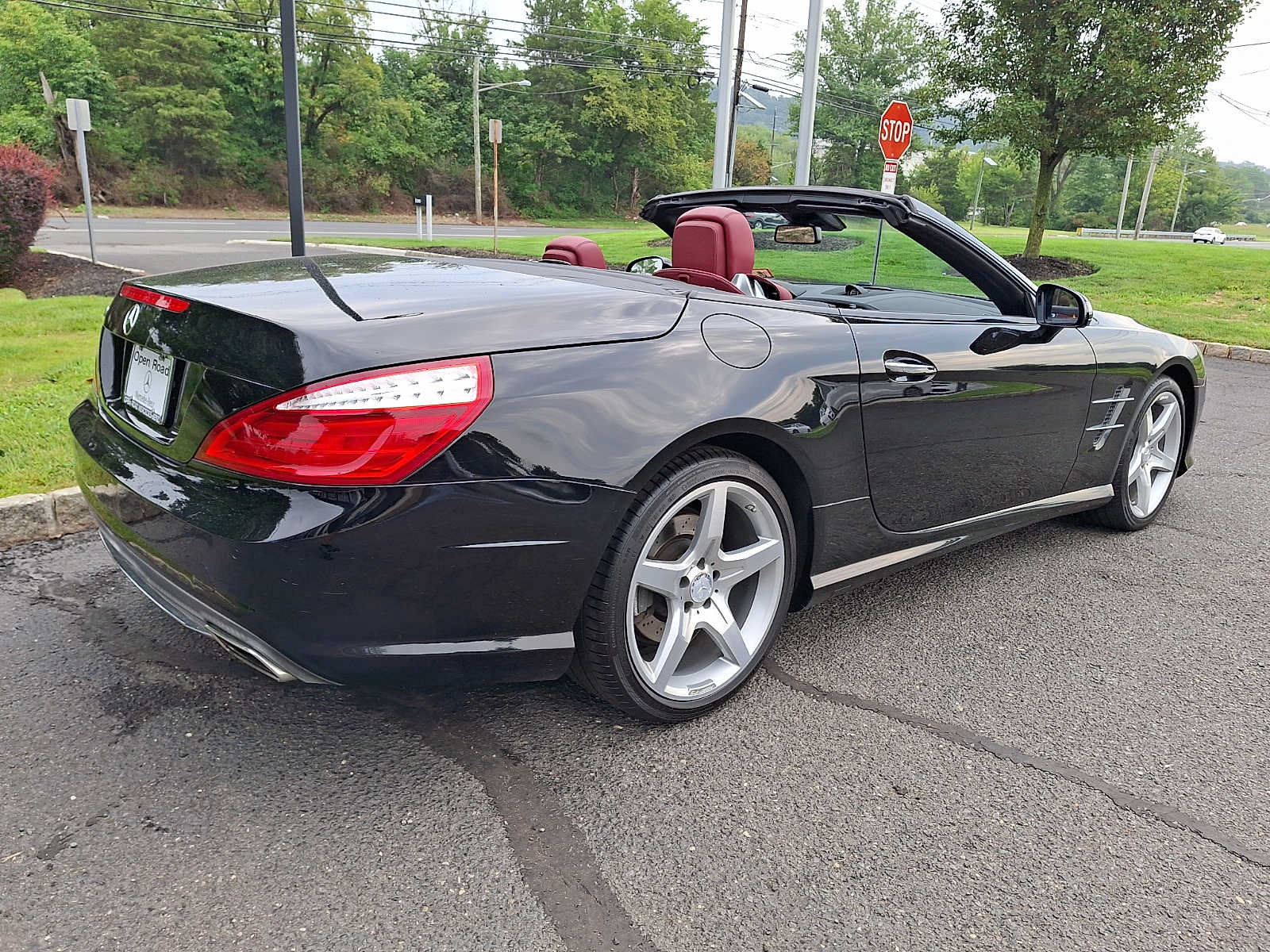 Used 2014 Mercedes-Benz SL 550 image 6