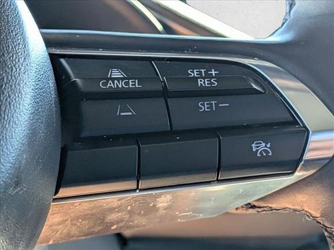 Used 2024 MAZDA MAZDA3 s FWD image 13
