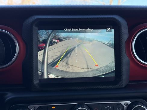 Used 2020 Jeep Wrangler Unlimited Rubicon w/ Dual Top Group image 14