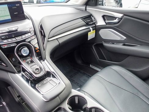 Certified 2025 Acura RDX w/ Technology Package image 21