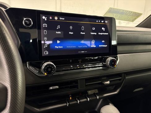 Used 2023 Chevrolet Colorado W/T RWD image 18