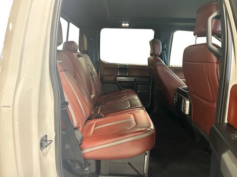 Used 2018 Ford F250 Platinum w/ Platinum Ultimate Package AWD/4WD image 23