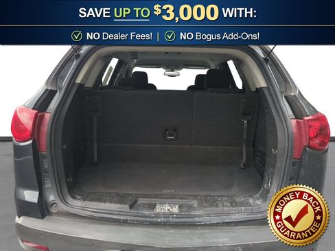 Used 2011 Chevrolet Traverse LT FWD image 23
