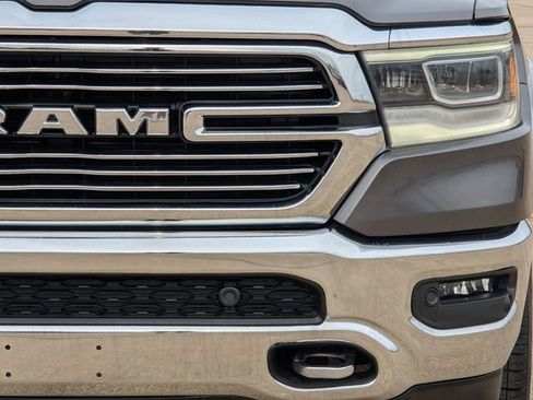 Used 2020 RAM 1500 Laramie AWD/4WD image 9