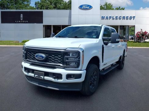 Used 2023 Ford F350 XLT w/ XLT Premium Package AWD/4WD image 2
