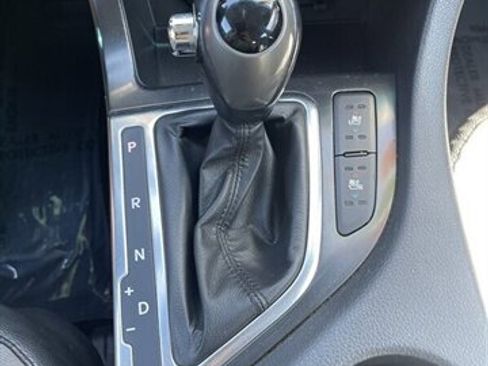 Used 2012 Kia Optima LX w/ Hybrid Premium Technology Pkg image 9