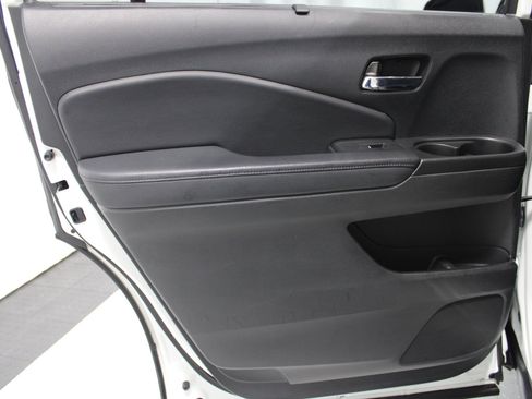 Used 2021 Honda Pilot Special Edition image 15