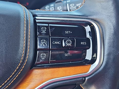 Used 2022 Jeep Grand Wagoneer Series III w/ Rear Seat Video Group 1 AWD/4WD image 21