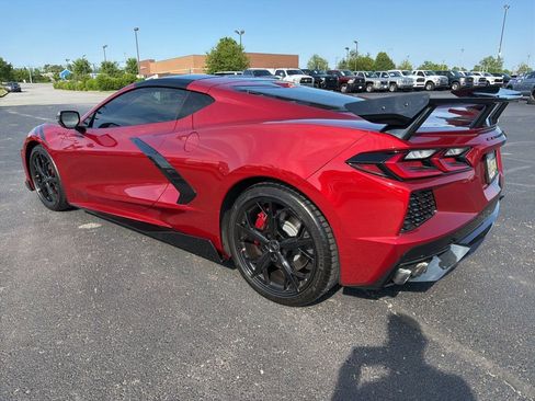 Used 2022 Chevrolet Corvette Stingray Premium Cpe w/ Z51 Performance Package RWD image 4